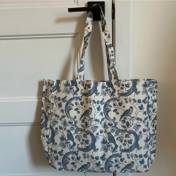 Sézane x Antoinette Poisson Tote Bag - Picture 4 of 5